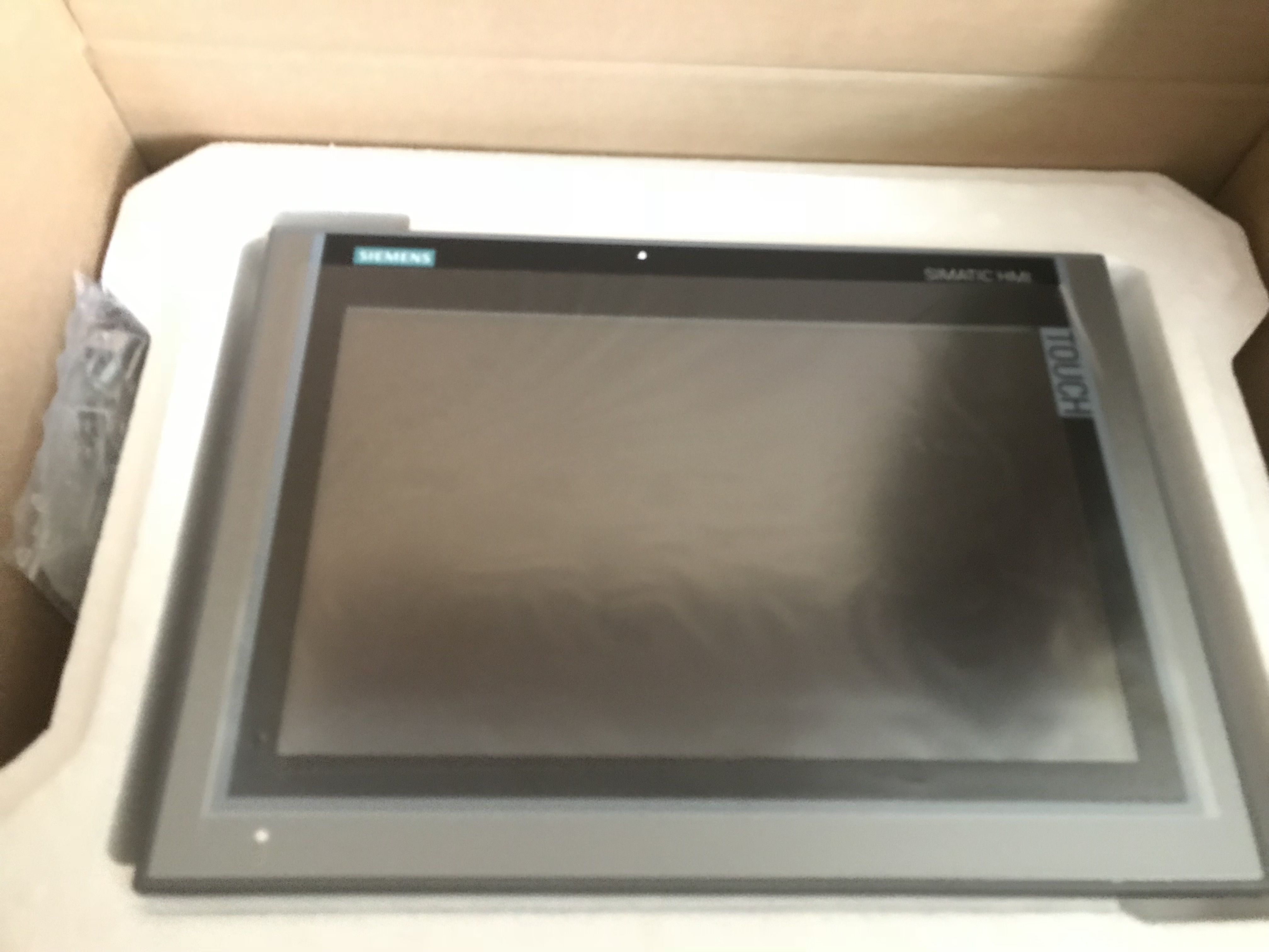 SIEMENS SIMATIC TP1200 COMFORT Touchscreen Glass 6AV2 124-0MC01-0AX0 #HA33 YD 